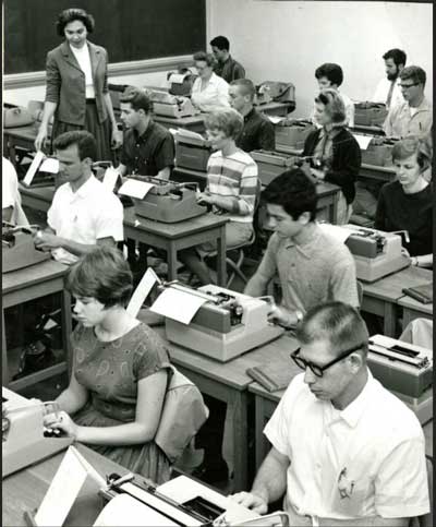 Screen-Shot-2021-09-10-at-2.41.49-PM Typical high school typing class from the 1950s.
