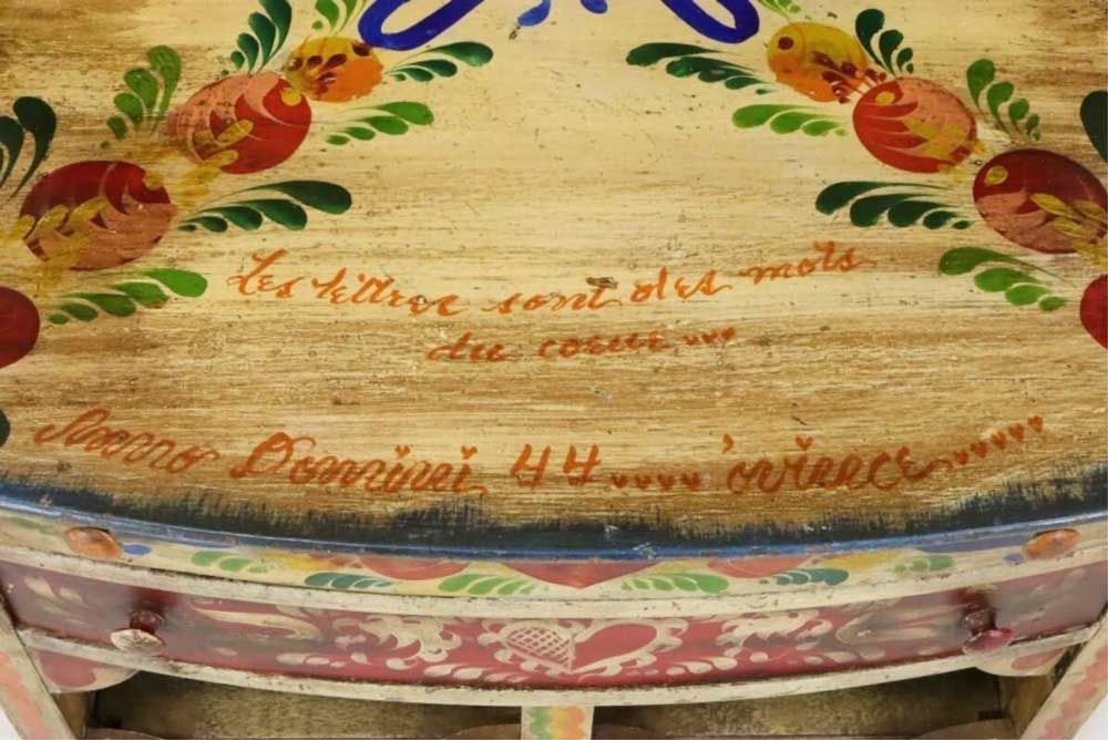 Detail Writing on cabinet