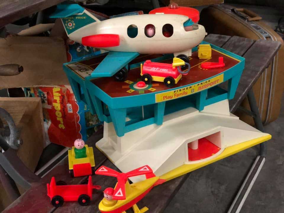 MAN_AntiqueAlley_toys Antique toy alley Fisher Price Play Family airport 996