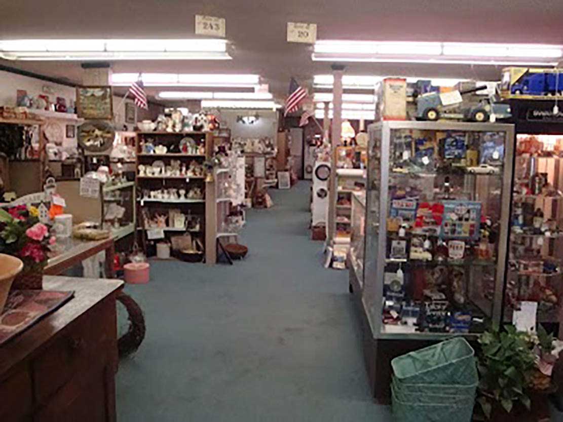 Bates City (MO) Antiques